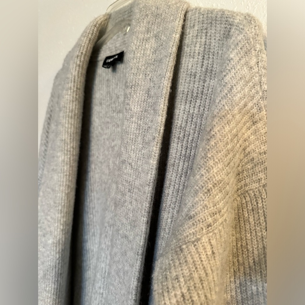 Express long sleeve cardigan. Soft gray knit material. Size med. great for fall!